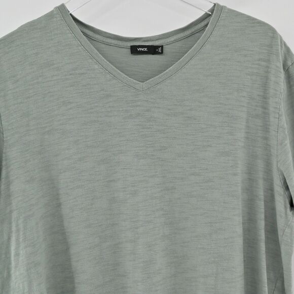 VINCE Shirt Mens Sz XL Sage Green 100% Cotton V Neck Tee Short Sleeve Basic - Picture 2 of 12